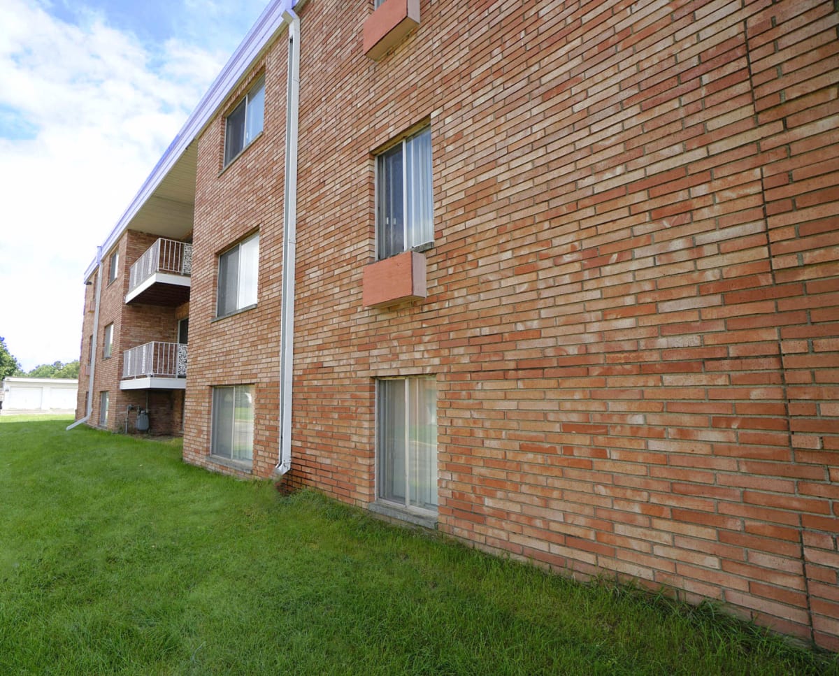 Photos and Video of Bellaire Estates in White Bear Lake, MN